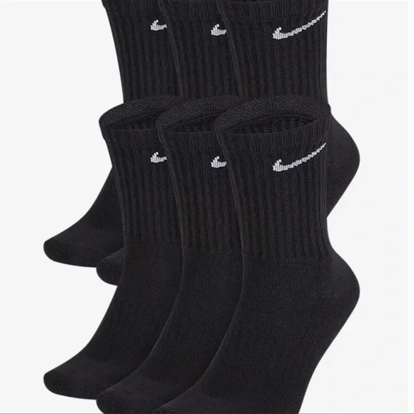 NIKE Training Crew Socks (6 Pairs)
Nike Everyday Cushioned - Picture 7 of 8